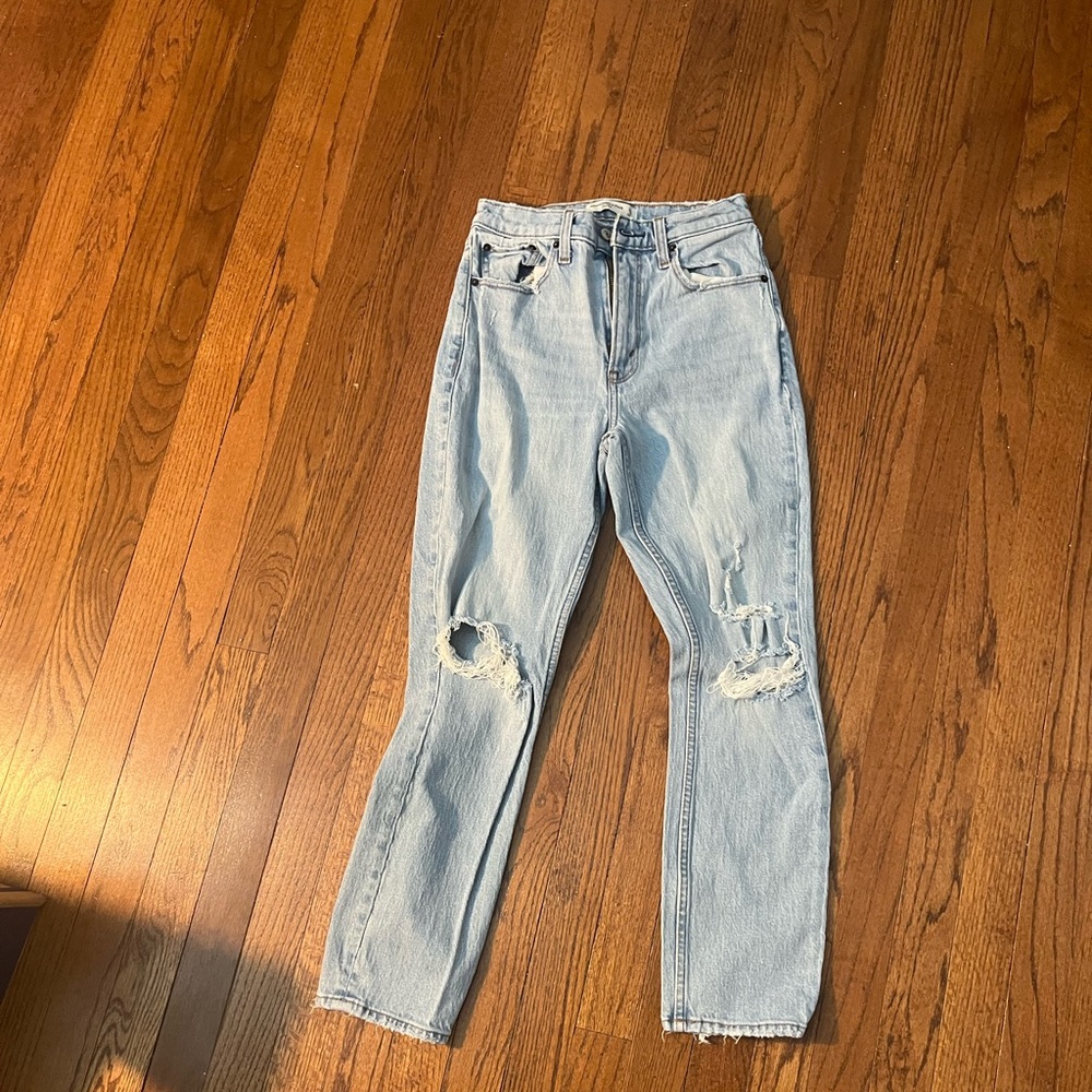 Abercrombie High rise mom jeans